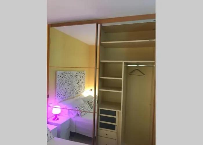 Apartmán Confortable-tranquilo Junto Al Centro *